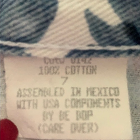 BeBop Sunflower High Rise Shorts - Picture 7 of 8